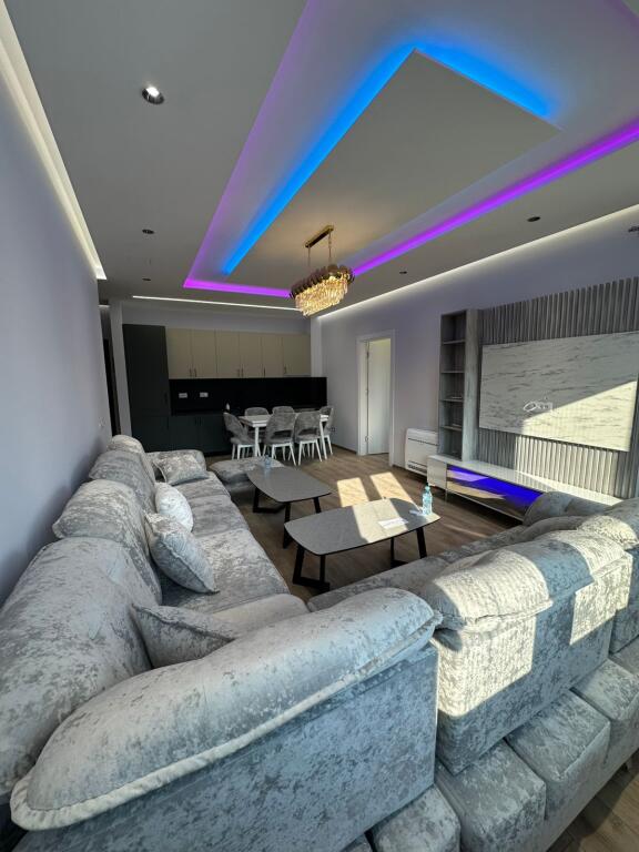 Super apartment for rent 2+1+2