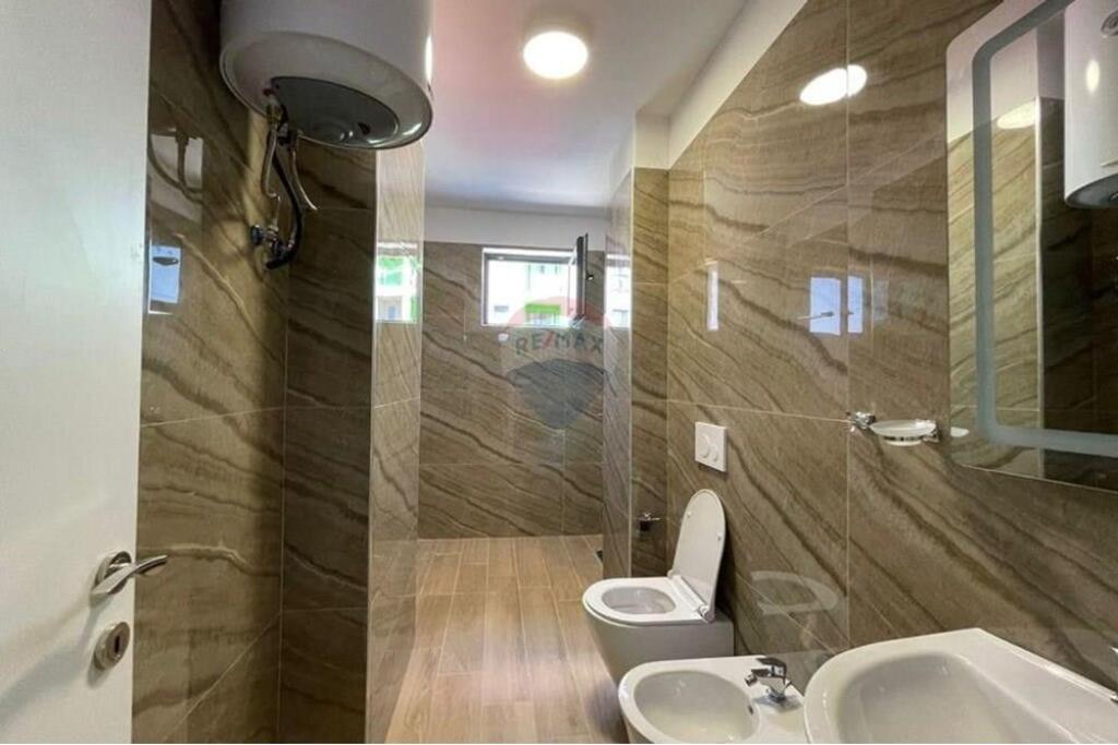2+1 apartment for rent at the EGLO building in Astir.