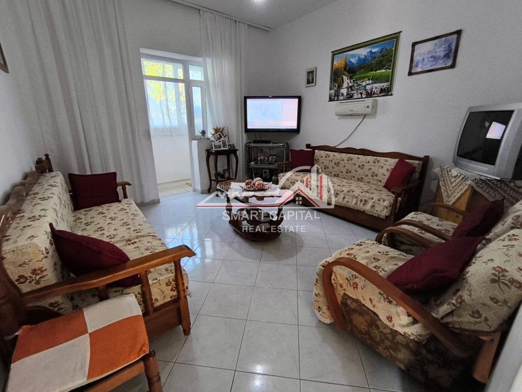 SHITET SHTËPI PRIVATE TE SPITALI,VLORE