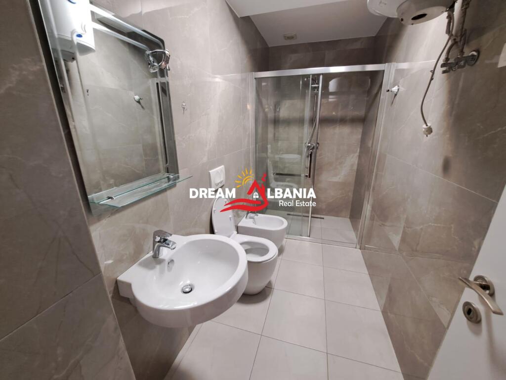 Apartament 2+1 me qera ne kompleksin Fiori di Bosco ne Tirane (ID 42214683)