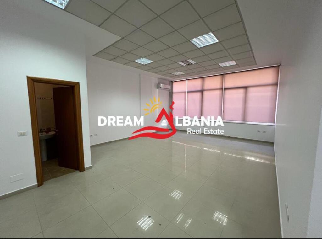 Zyre ne shitje ne Myslym Shyr prane Postes Qendrore ne Tirane (ID 4161081)