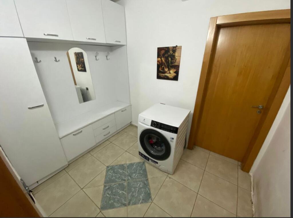Apartament 1+1 ne shitje, Ali Demi