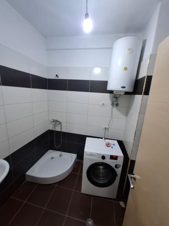 Affittasi appartamento 1+1 a Kmy in Yzberisht