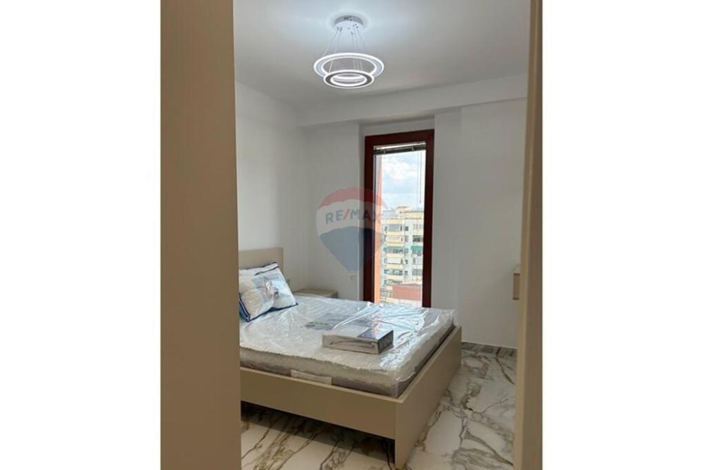 Apartment 1+1 for rent Kavaja Street.
