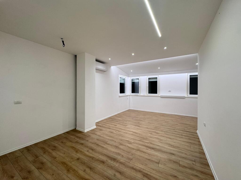 Apartament 1+1 ne shitje, Rruga Fortuzi