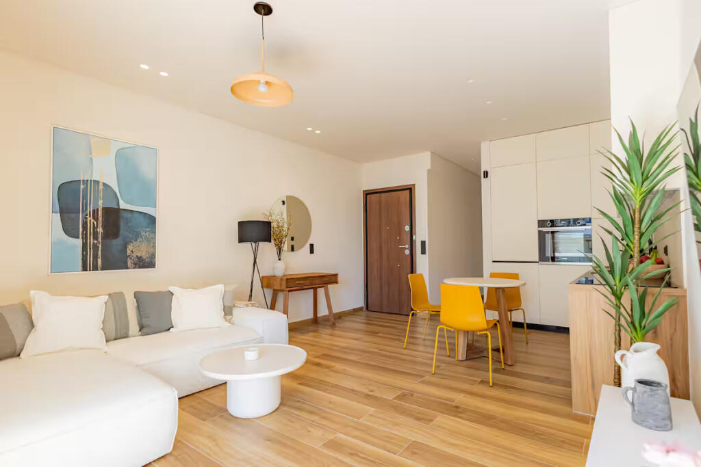 Apartment For Rent 1+1 In Ali Dem (ID B2101213) Tirane
