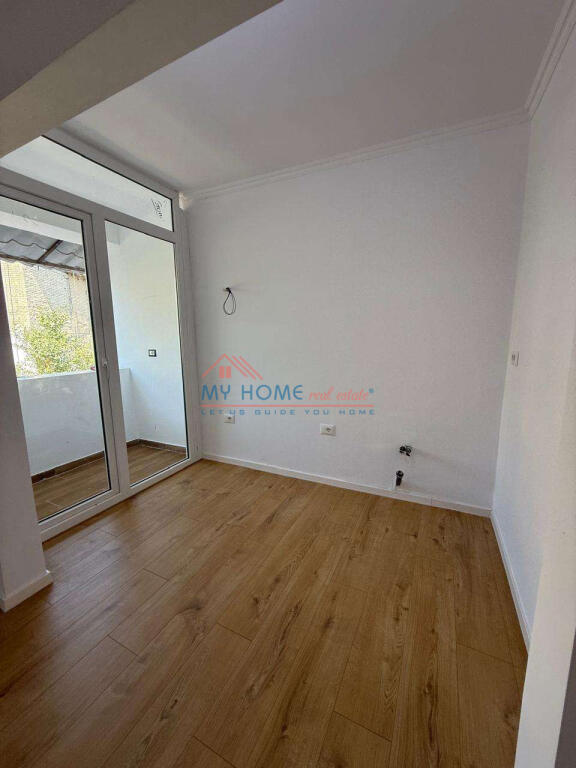 Apartment 2+1 for sale Ali Demi Tirana