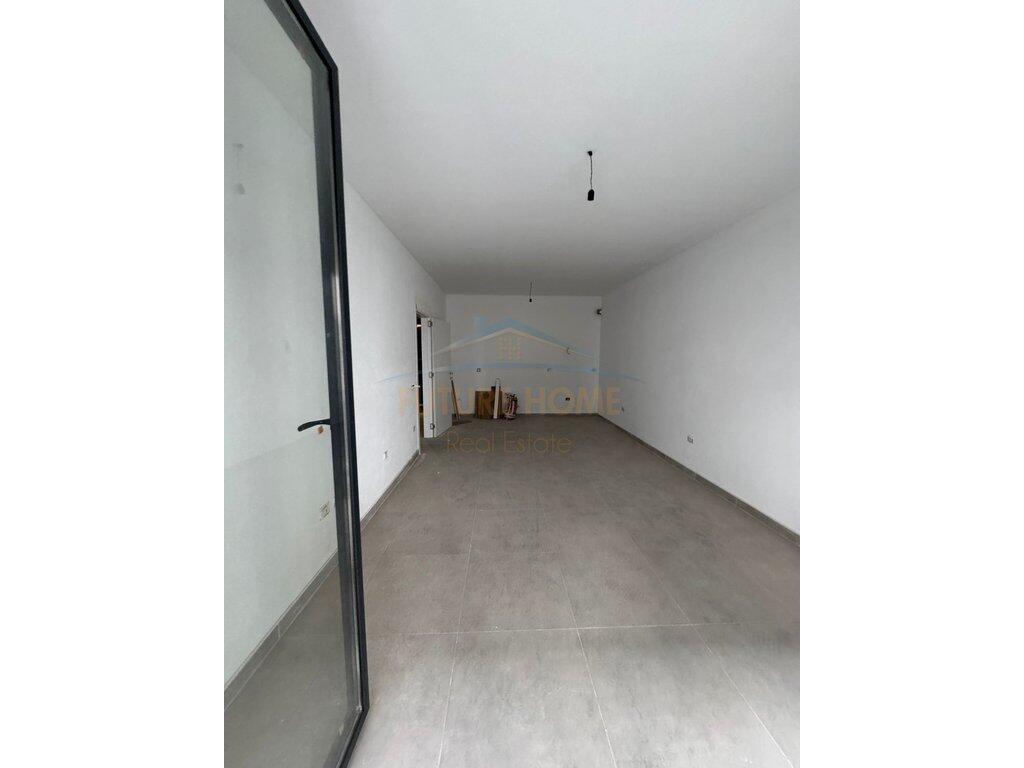 Affitto, Appartamento 1+1, Lago Secco, Tirana. 500 €