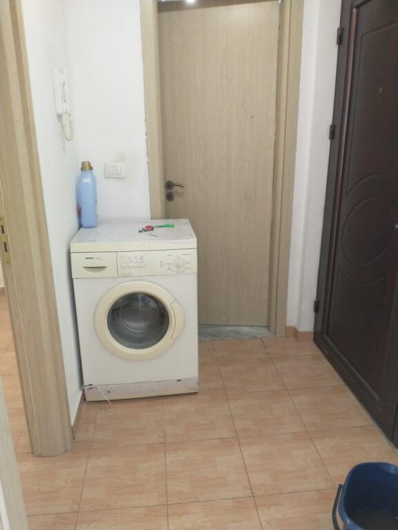 Fresku, appartamento 1+1 in affitto (25.000 Leke)