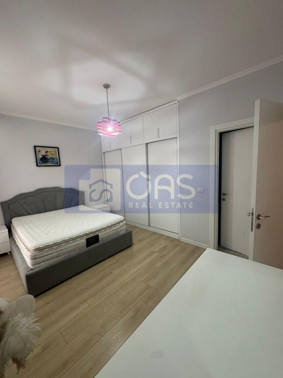 Affittasi appartamento 2+1+2 Casa Italia