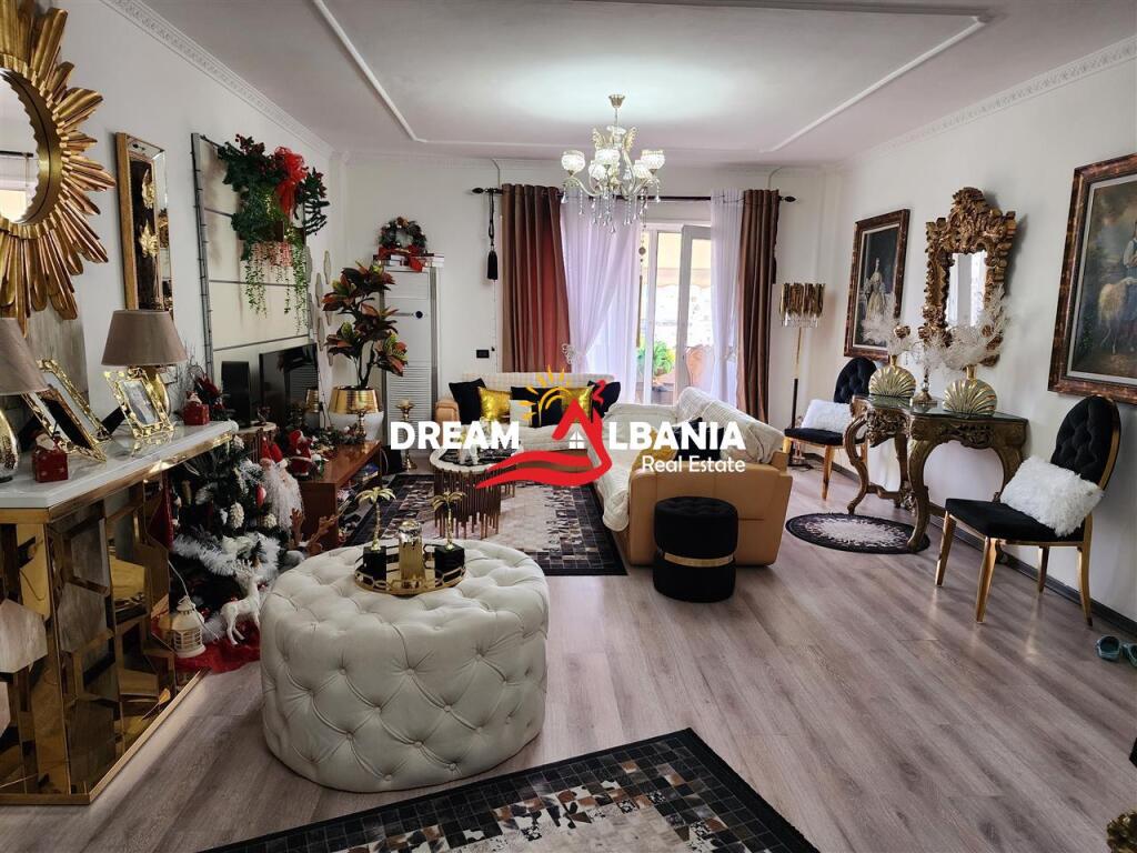 Apartament 2+1+2WC ne Shitje Midis Rruges se Dibres dhe Rruga e Barrikadave ne Tirane (ID 41211839)