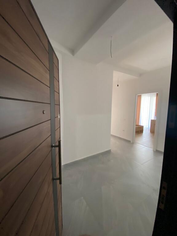 Astir , Urban Gate , 2+1 me qera 500€