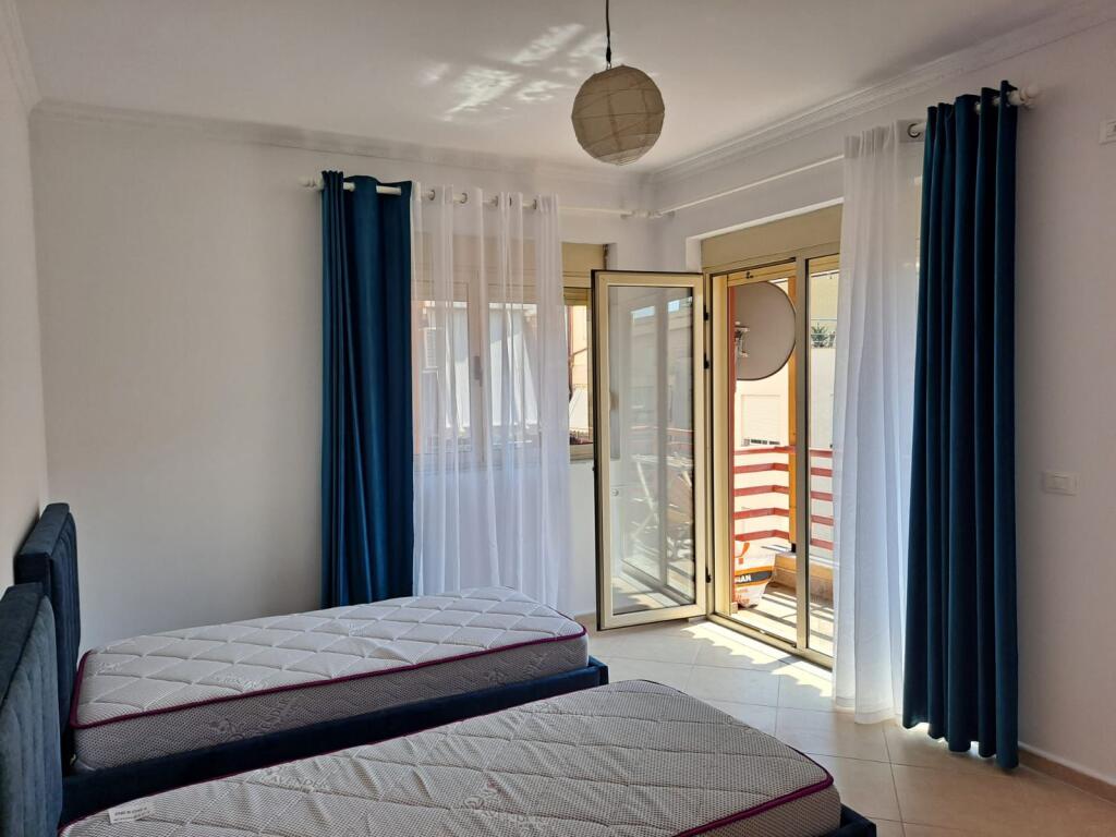 APARTMENT FOR RENT 2+1 ZOOLOGICAL GARDEN 1000 EURO