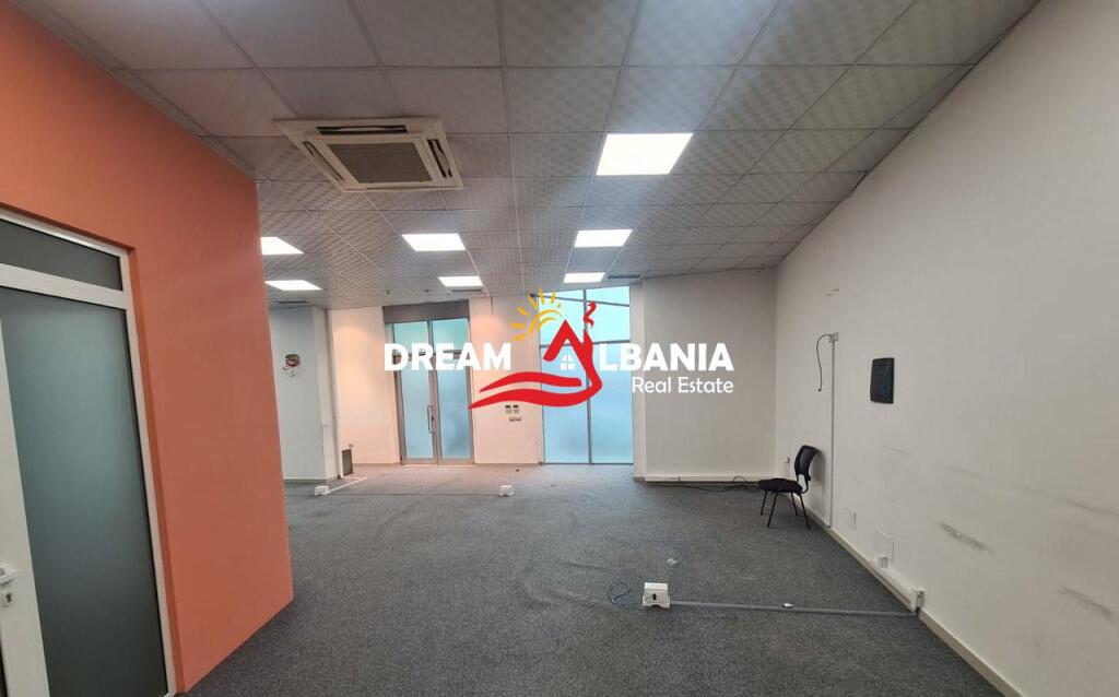 Commercial Space for Rent Siri Kodra (ID 42611343)