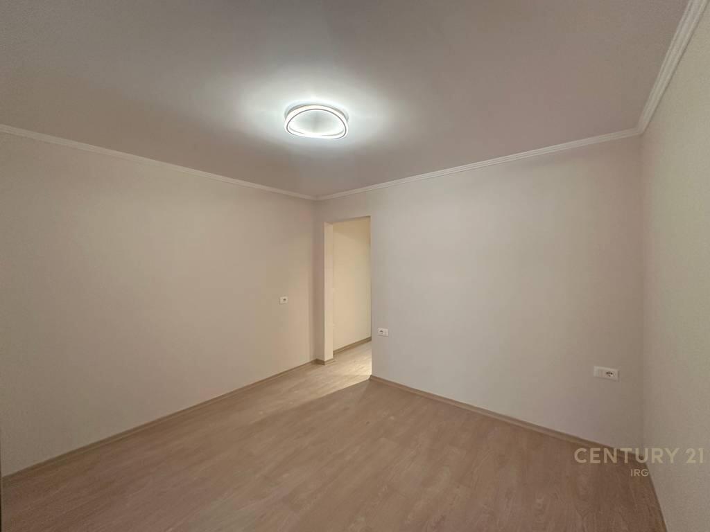 🏢 Spazio Ufficio in Affitto | Myslym Shyri – 50 m²