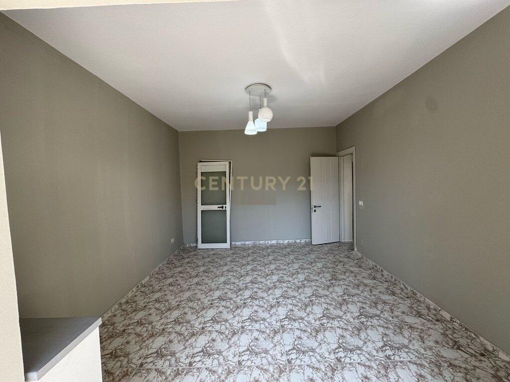 FOR SALE APARTMENT 1+1 IN THE BRRYLIT AREA