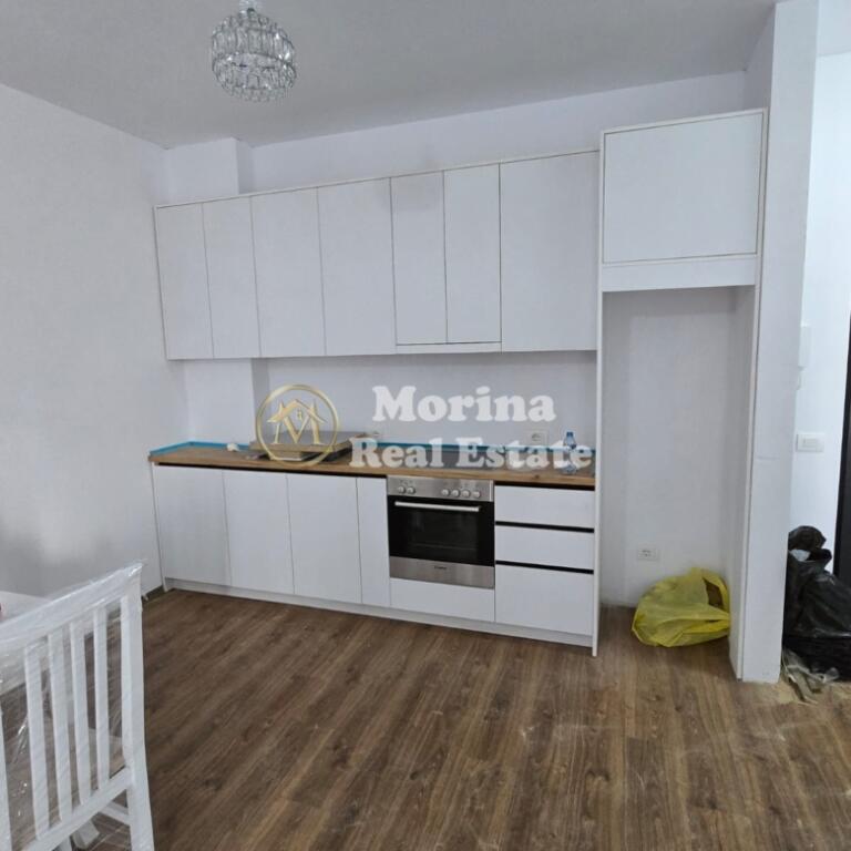 Affitto, Appartamento 1+1, Paskuqan, 350 euro/mese