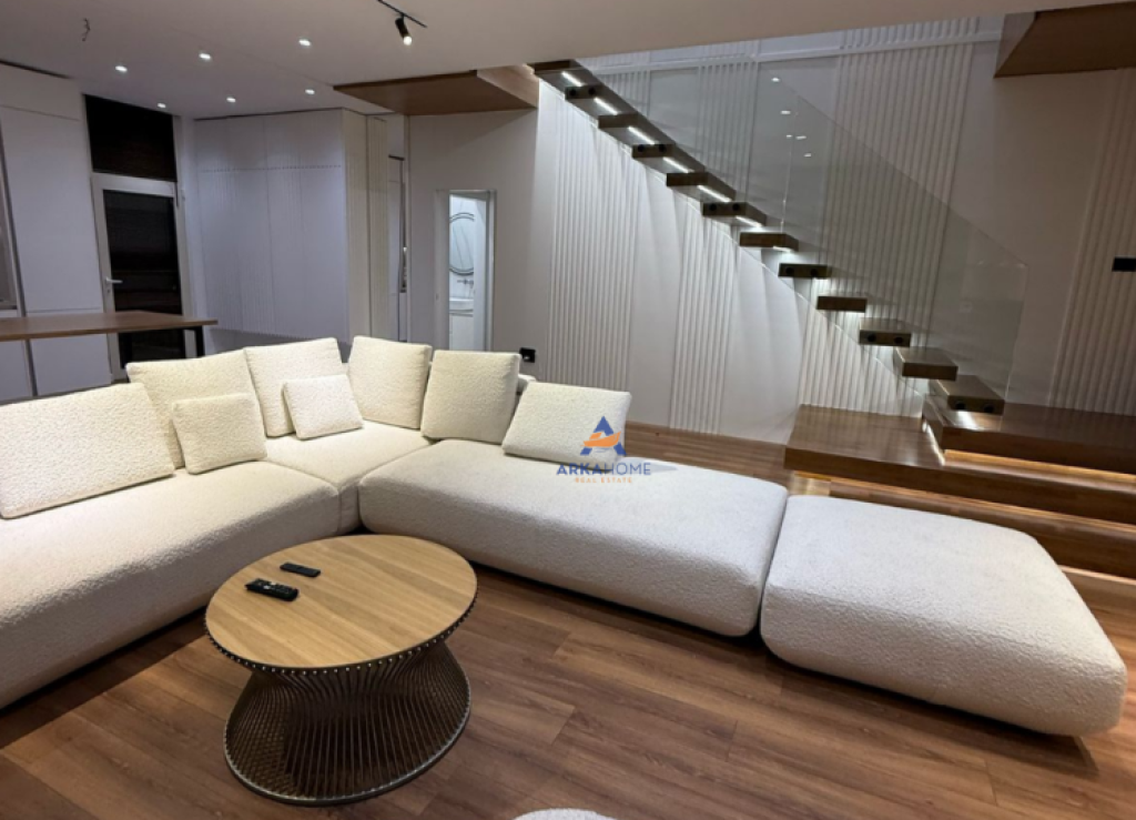 LUXURY TWO-STORY VILLA FOR SALE "GREEN COAST RESORT,PALASE,VLORE" 1,100,000 EURO