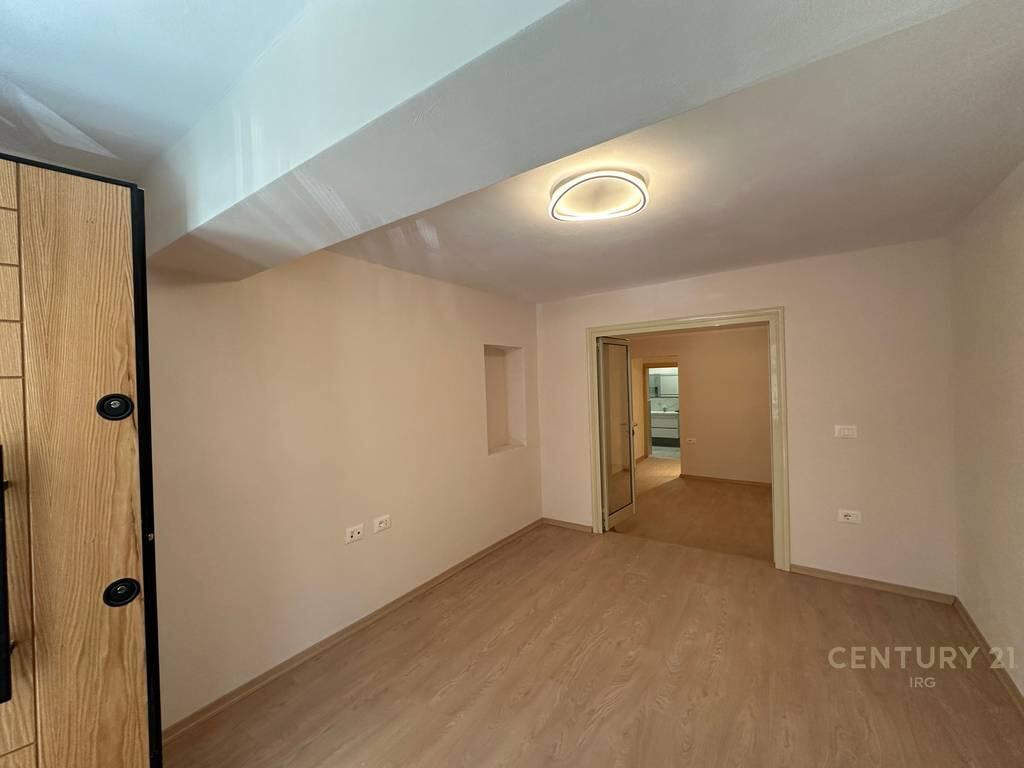 🏢 Spazio Ufficio in Affitto | Myslym Shyri – 50 m²