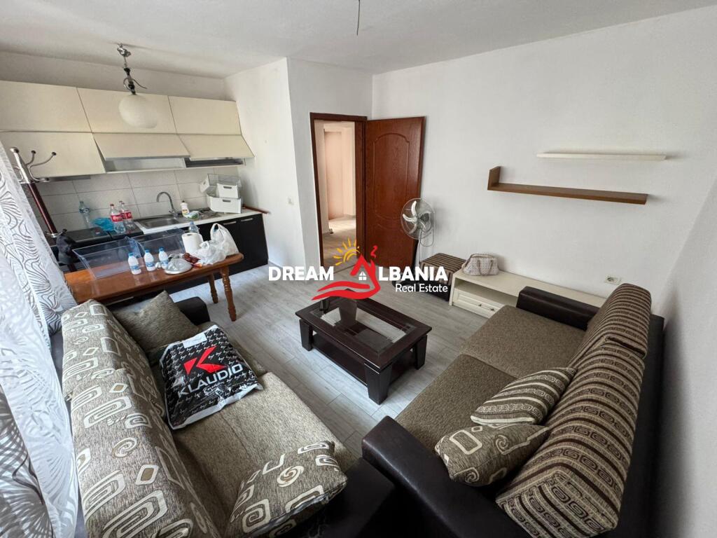 Apartament 2+1 me Qera ne Ali Dem, prane Shkolles Kushtrimi Liris (ID 4229458)
