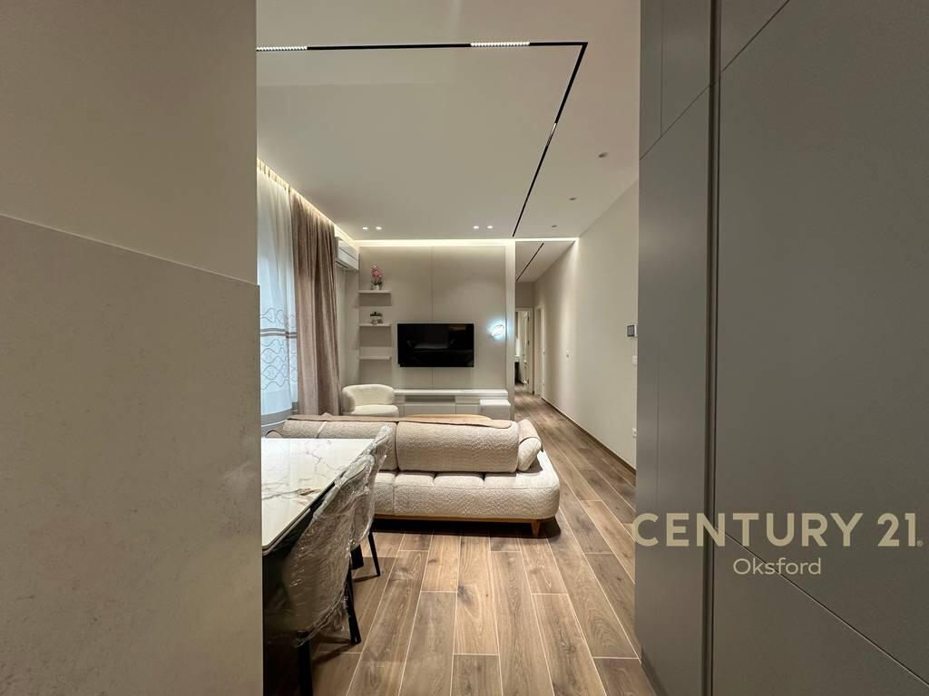 Modern 2+1 apartment for rent + veranda + parking space, in the Delijorgji Complex!