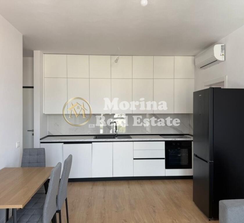Apartment 1+1, St: "Siri Kodra", near New Boulevard, 450 Euro/Month