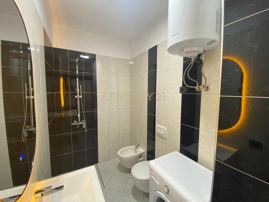 🏡 Me Qira Apartament 1+1 | Kati i 5-të | Pallat i Ri me Ashensor | 1000 €/muaj