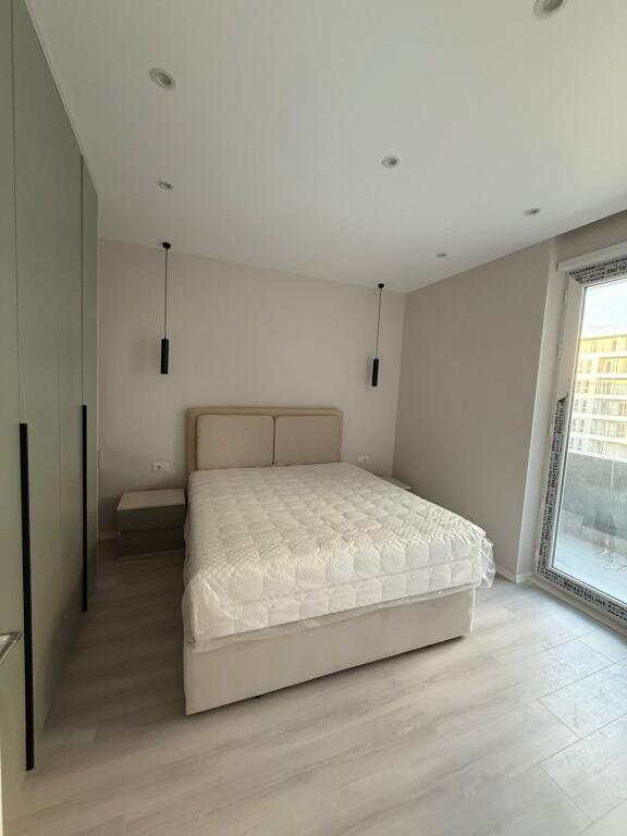 JEPET ME QERA APARTAMENT 1+1 UNIVERS CITY