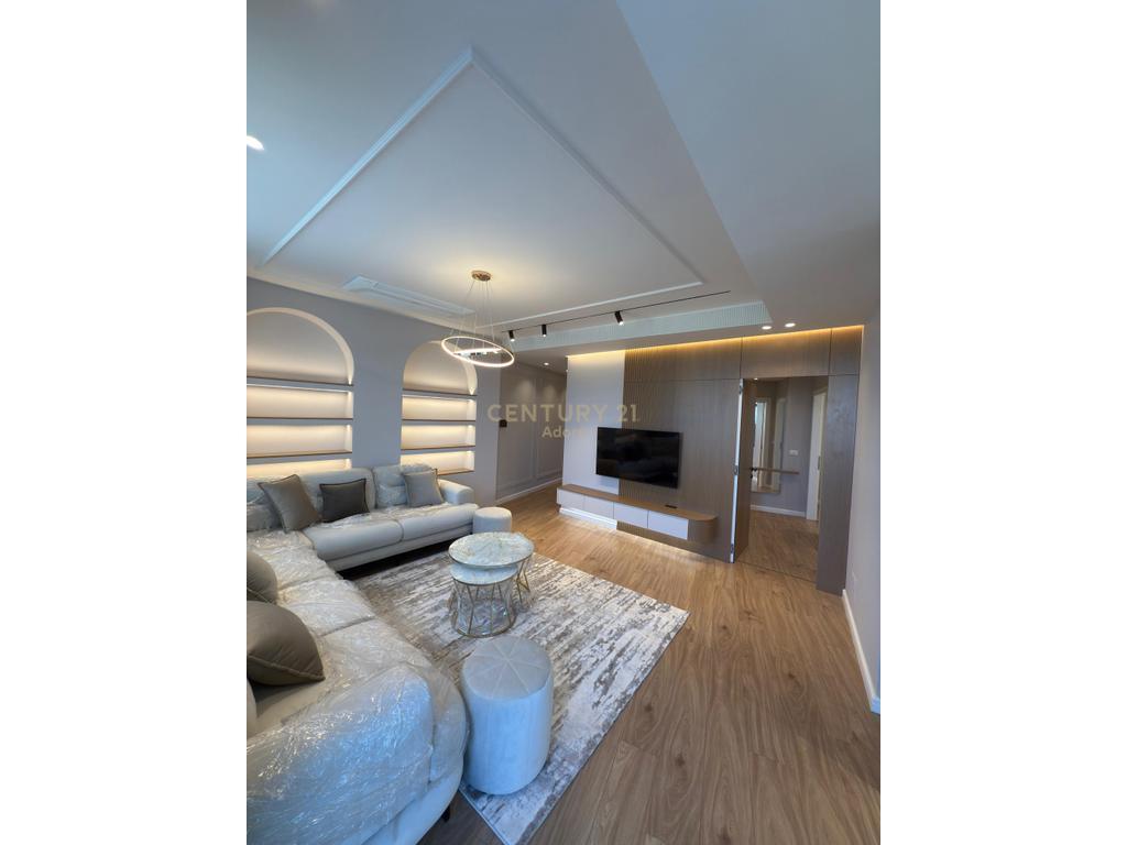 🌿 Me Qira Apartament Luksoz 2+1 | Rezidenca “Lake View” | Pamje nga Kopshti Botanik