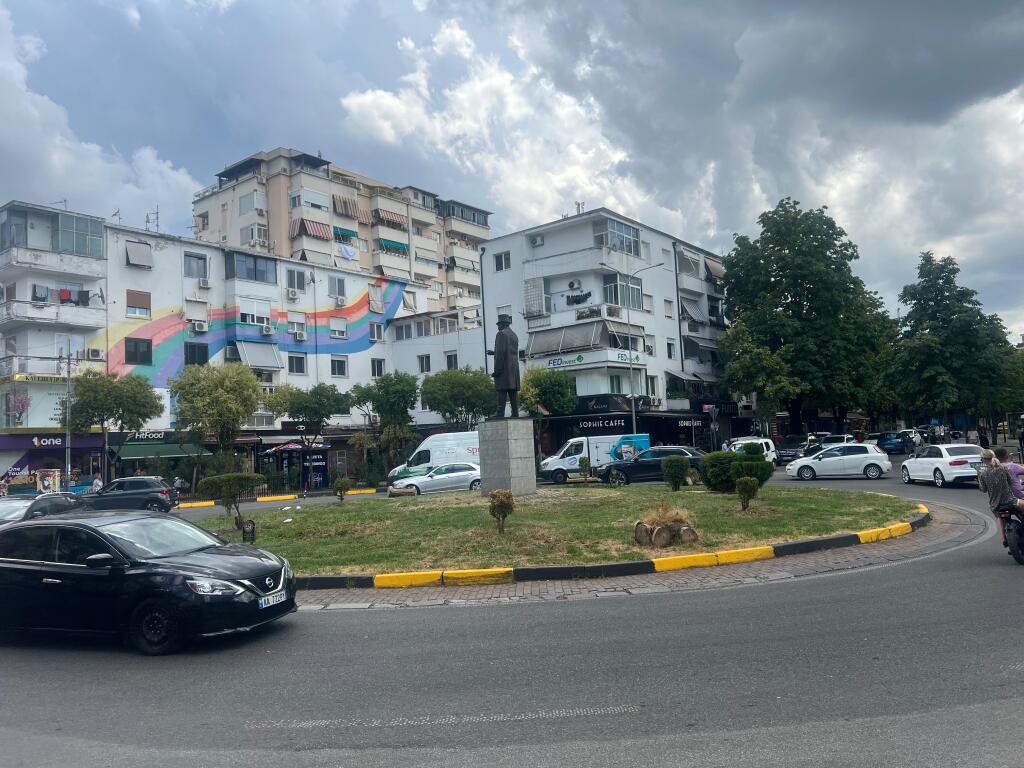 Commercial Space for Rent at Willson Square