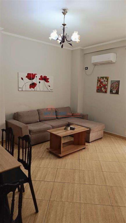Appartamento 2+1 in Affitto a Myslym Shyri Tirana