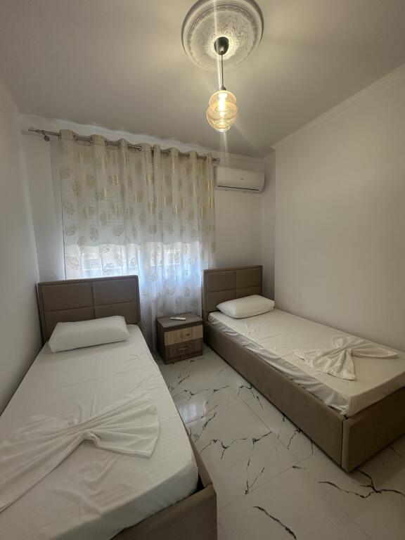 Apartament 2+1 i mobiluar tek Golden Park 3