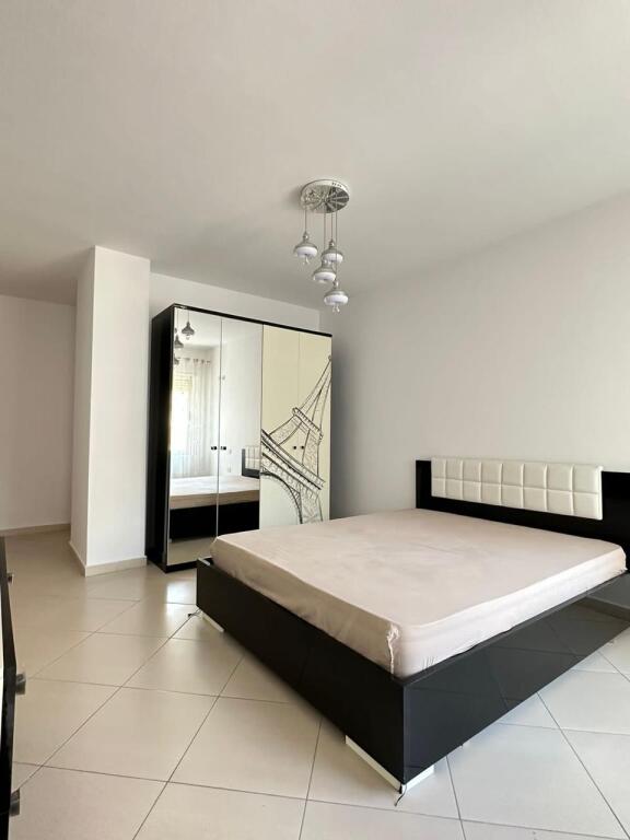 Apartament 2+1+2 per qira pranë Drejtorise se Policisë, Durrës!