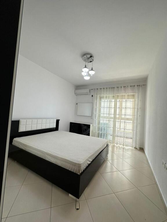 Apartament 2+1+2 per qira pranë Drejtorise se Policisë, Durrës!
