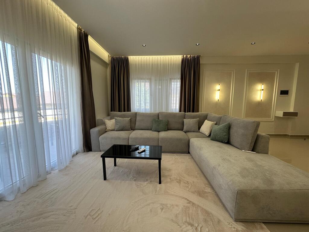 APARTAMENT 2+1+2 ME POST PARKIMI | ME QIRA | LIQENI I FARKËS*
