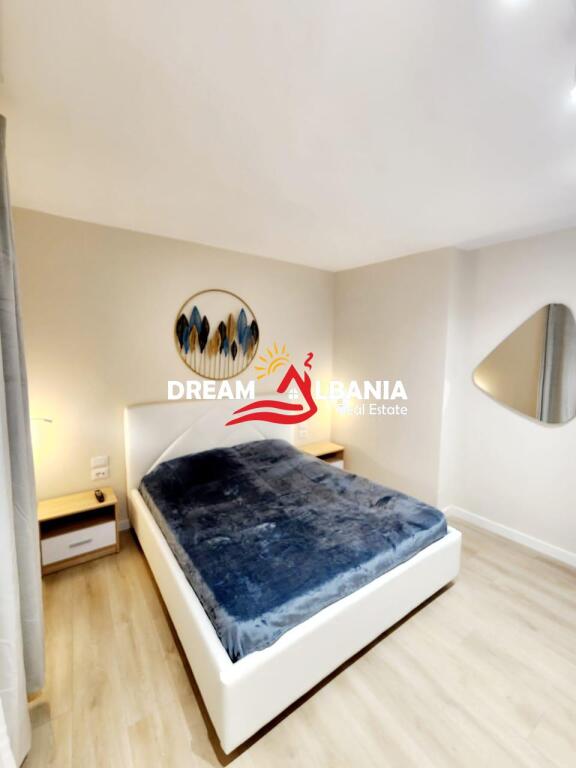 Appartamento 2+1 in affitto a Xhamllik vicino a Piazza Sheshit Shtraus a Tirana(ID 4229456)
