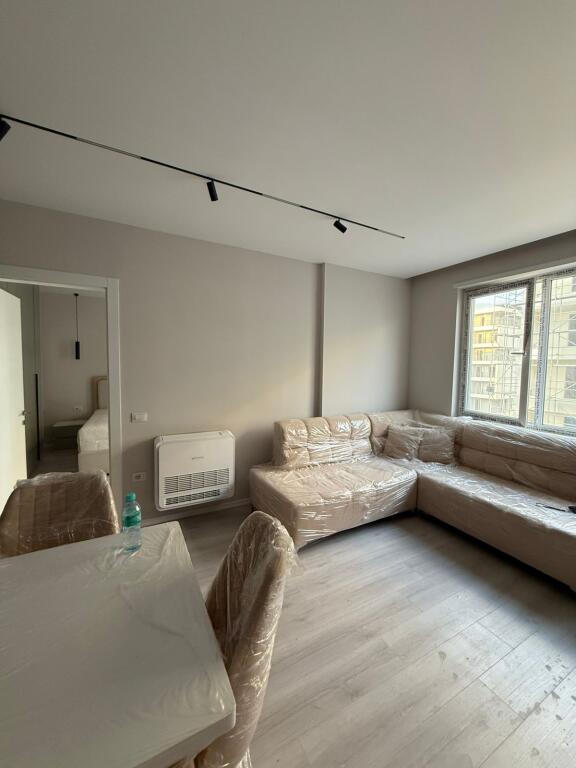 JEPET ME QERA APARTAMENT 1+1 UNIVERS CITY