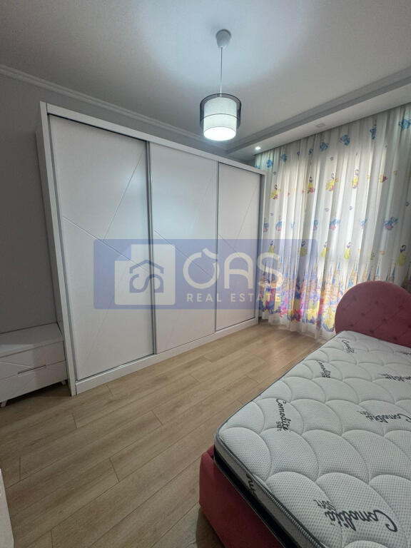 Affittasi appartamento 2+1+2 Casa Italia
