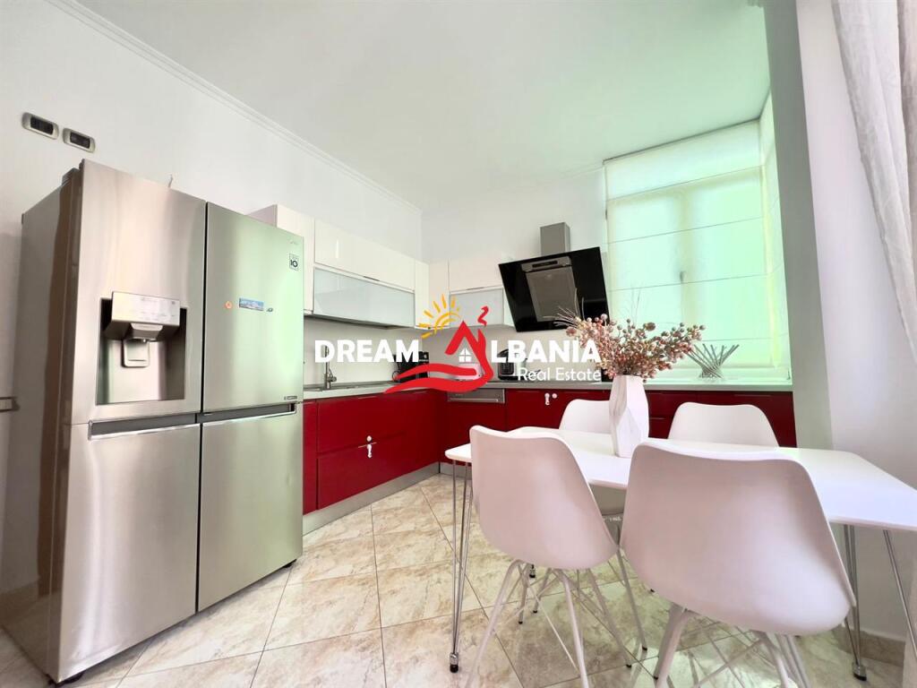 Duplex 3+1+2 + Parcheggio in affitto presso Kristal Center (ID 4231464)
