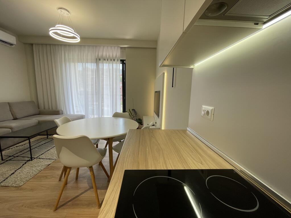 SHITET apartament 2+1+ Depo + Parkim tek Kodra e Diellit (Shkolla ACT 2) 26'800'000 leke