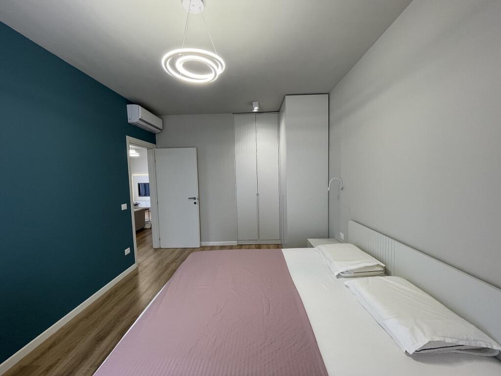 SHITET apartament 2+1+ Depo + Parkim tek Kodra e Diellit (Shkolla ACT 2) 26'800'000 leke