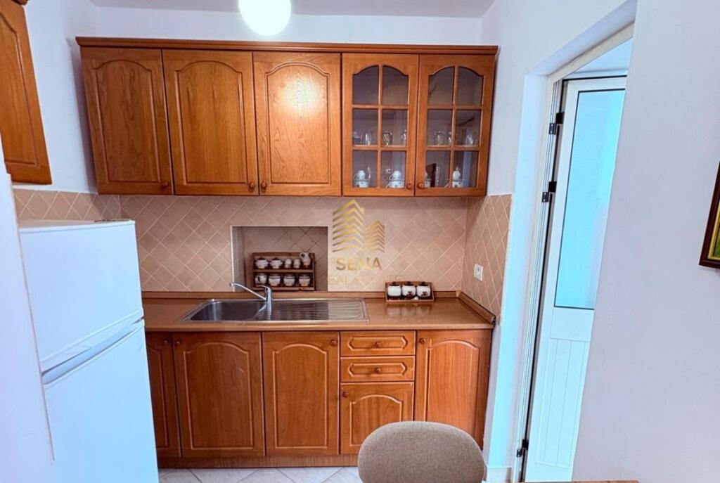 Affitto, Appartamento 1+1, Oxhaku, 300 Euro/Mese