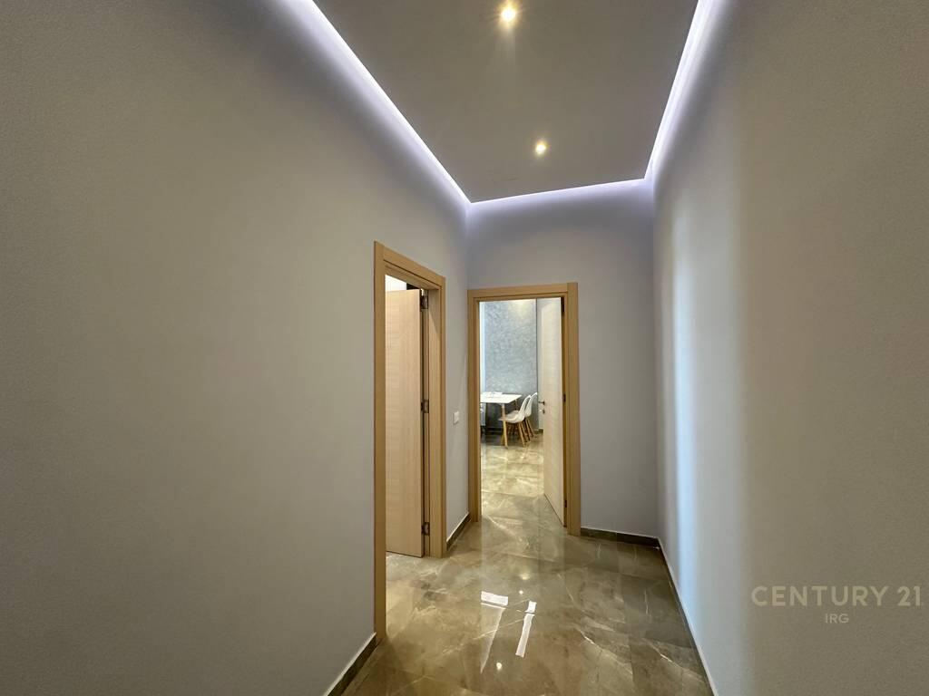 🏡 In Affitto | Appartamento 1+1 in Square 21 – 65.5 m² | Vita Confortevole in uno dei Complessi più Qualitativi di Tirana!
