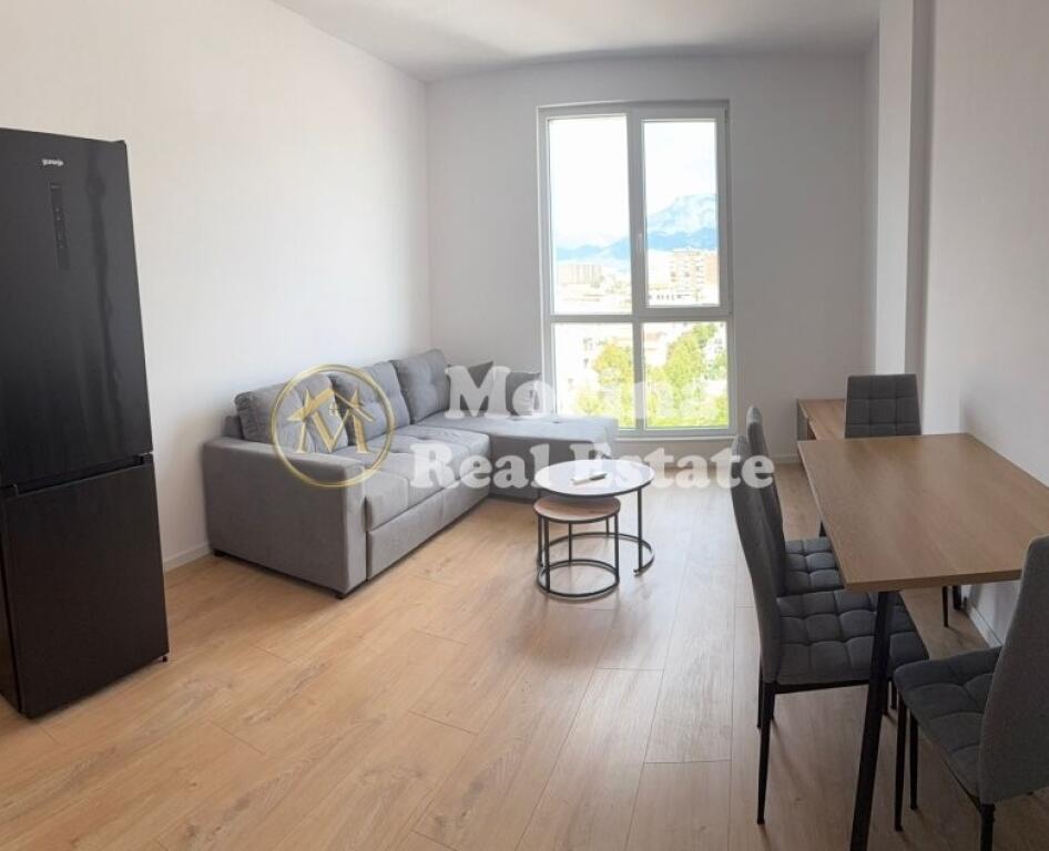 Apartment 1+1, St: "Siri Kodra", near New Boulevard, 450 Euro/Month