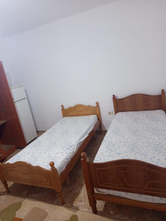 MONOLOCALE 220 EURO.CITTÀ STUDENTI