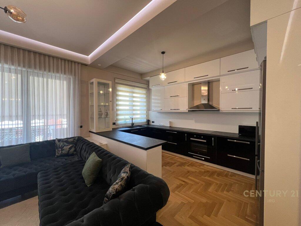 🌟 Affittasi Appartamento Moderno 2+1 | Residenza Delijorgji | Posto Auto Incluso