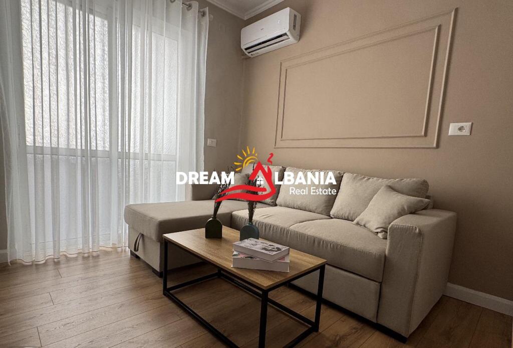 Super Appartamento 2+1 in Affitto nel Centro, vicino a Kafe Flora a Tirana (ID 4229457)