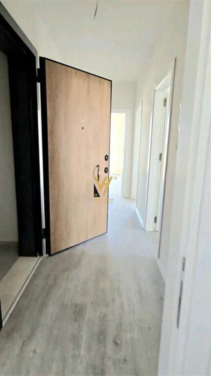 OFFICE 65 M2 FOR RENT AT UNIVERS CITY 600 EURO