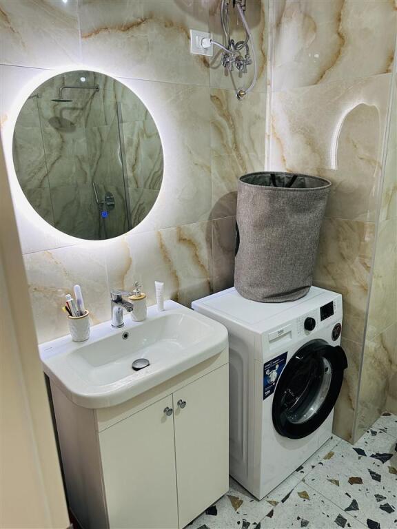 Apartament 1+1 me qira ne Mangalem