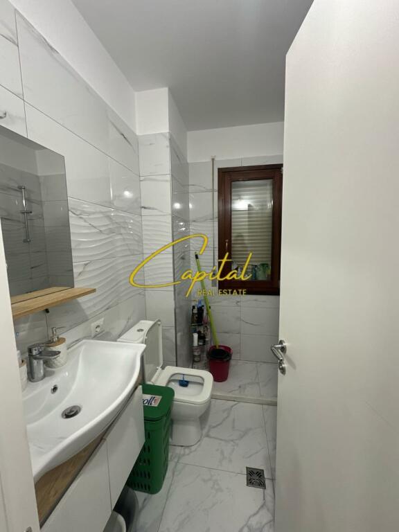 APARTAMENT ME QERA 1+1 KOPSHTI BOTANIK 50.000 LEKE